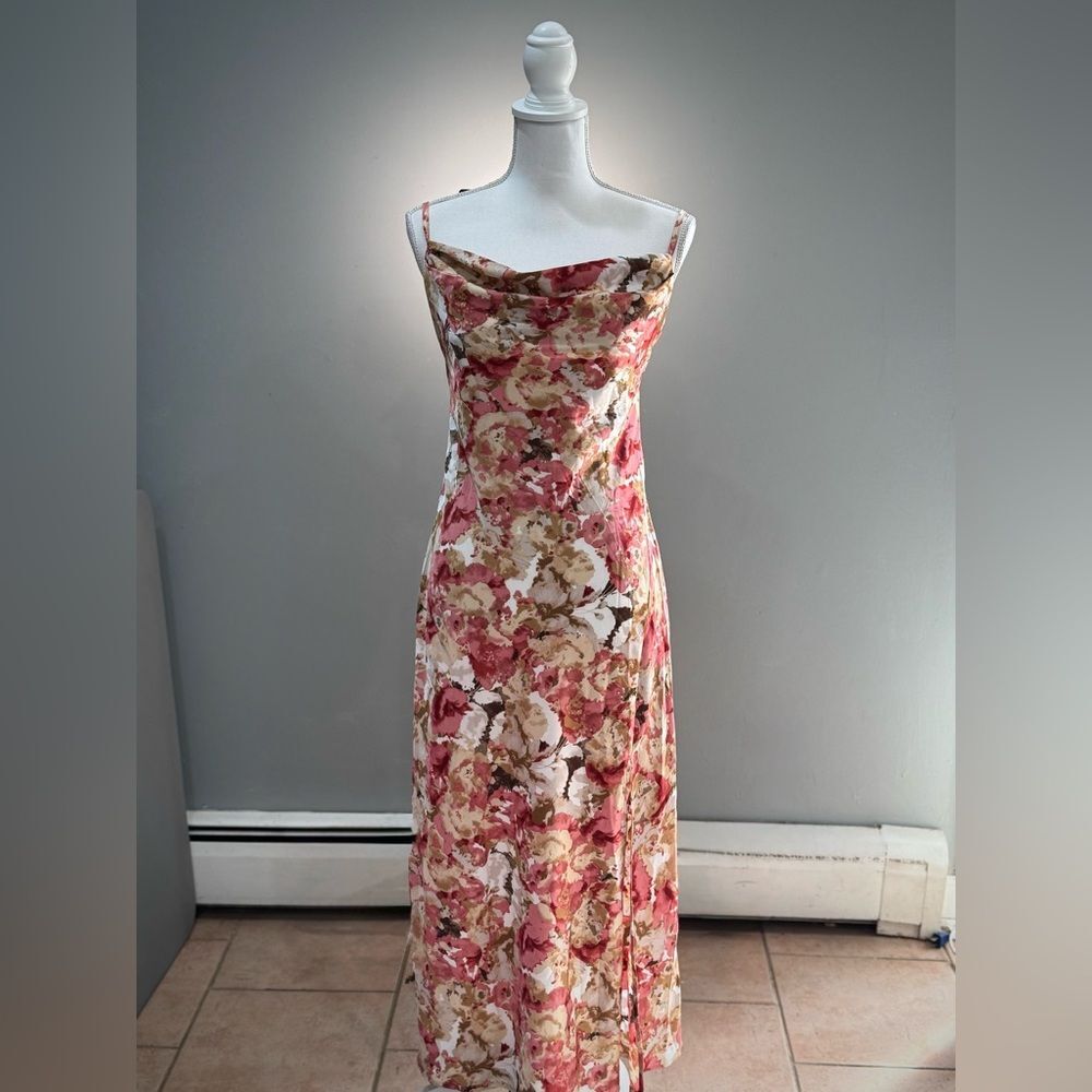 SALE! Pink Floral Unbranded Drape Front Maxi Dress Size M EUC
